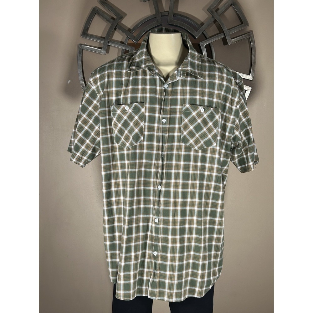 Akademiks Plaid Button Up Short Sleeve Two Pockets 4XL Green no middle button